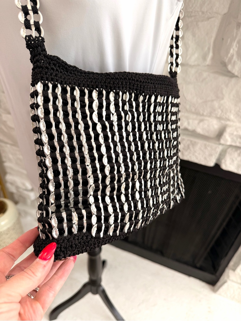 Handmade Black Crochet Aluminum Pop Tab Shoulder Bag Upcycled Y2K - Picture 3 of 11